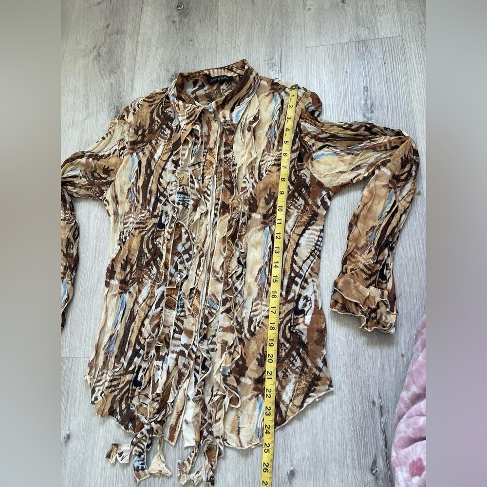 Violet & Claire Brown Patterned Button Down Shirt - image 6